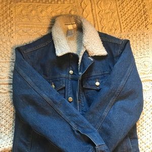American apparel Sherpa jacket xxs